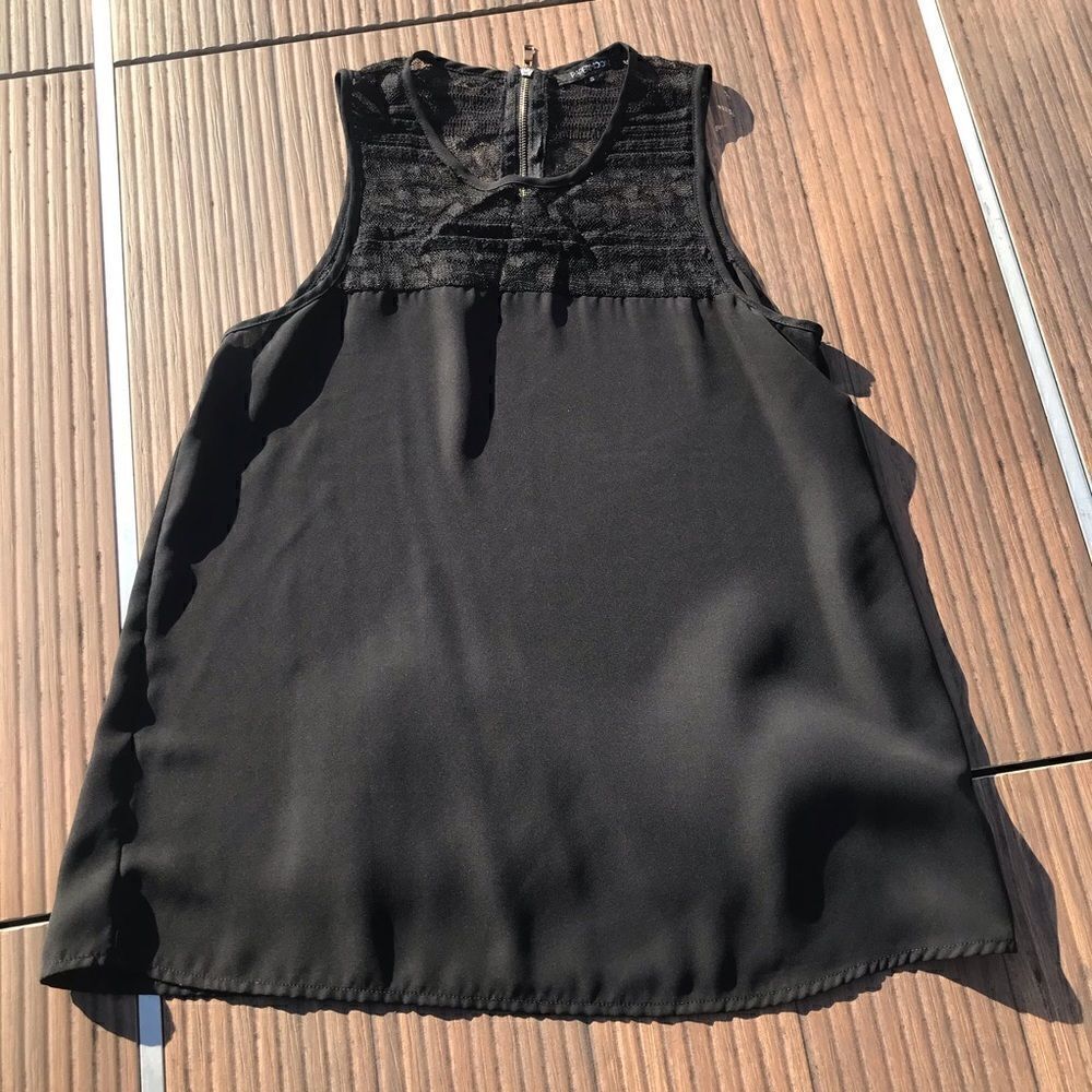 Papermoon Detailed Tank Top